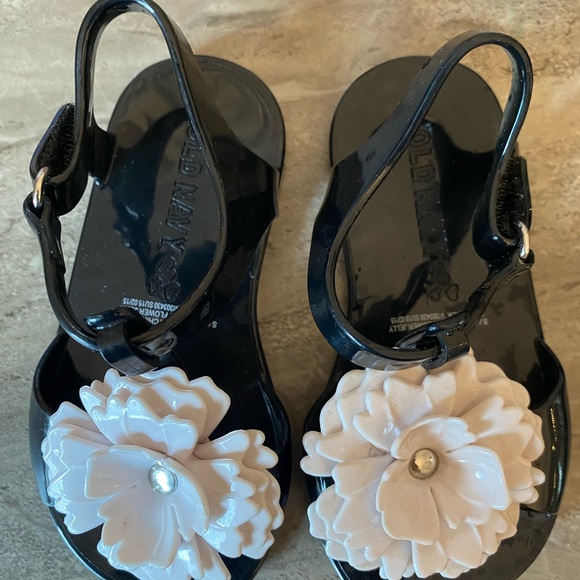 Size 5 baby jelly sandals coco Chanel style New - Picture 2 of 3